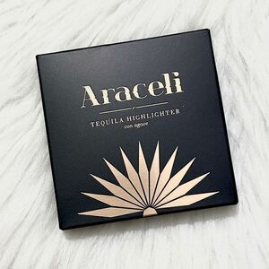 Araceli Beauty Tequila Highlighter Blanco, New in Box, Full Size